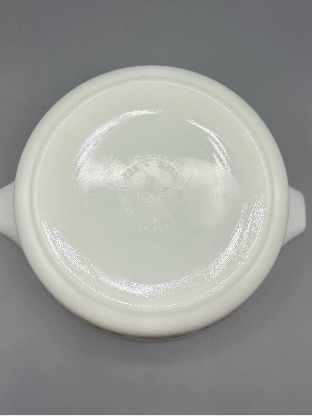 Vintage Pyrex 472 Casserole 1 1/2 Pint Butterfly Gold NO LID